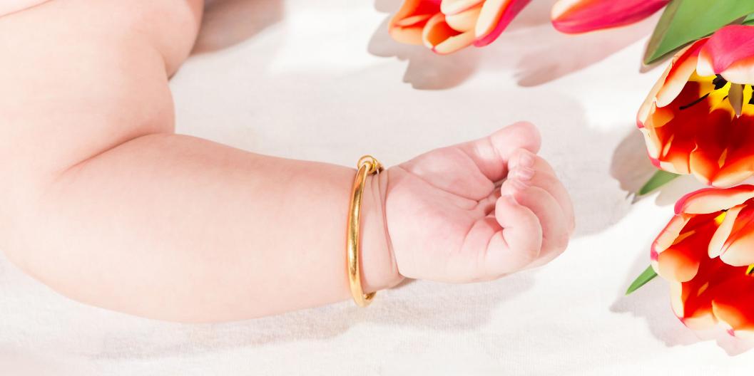 Gyermek arany karperecek - Roma Gold